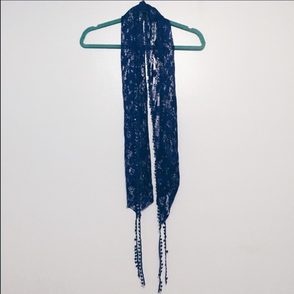 Lace scarf - Picture 1 of 2
